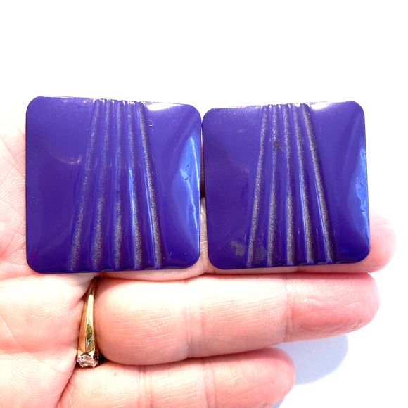 Vintage 1970’s Clip On Earrings Purple Enamel Squares Large Embossed Statement - Picture 7 of 7